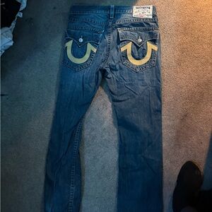 True Religion Men's Denim Jeans with Yellow Horse-Shoe pattern
